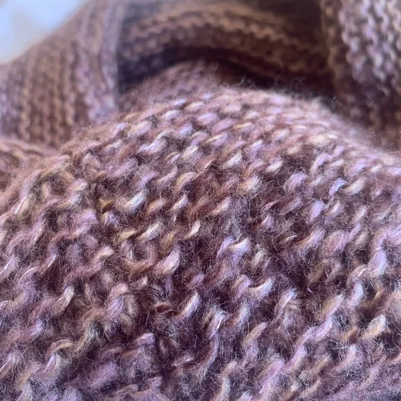 Infinity knit scarf - Picture 2 of 5